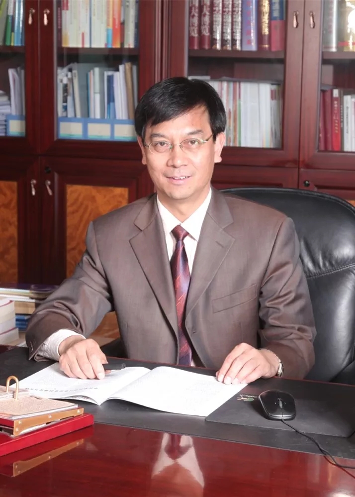 李宏义：恩师如灯